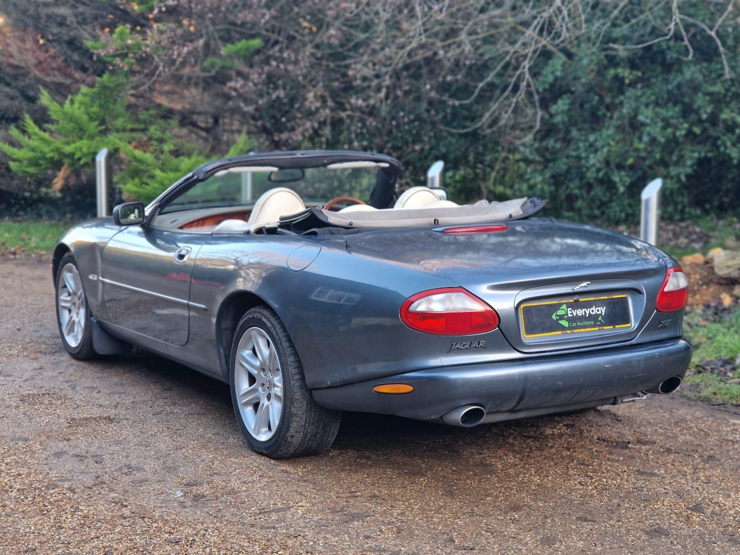 Used Jaguar XK8 1997 for sale - 76908200: Photo 4