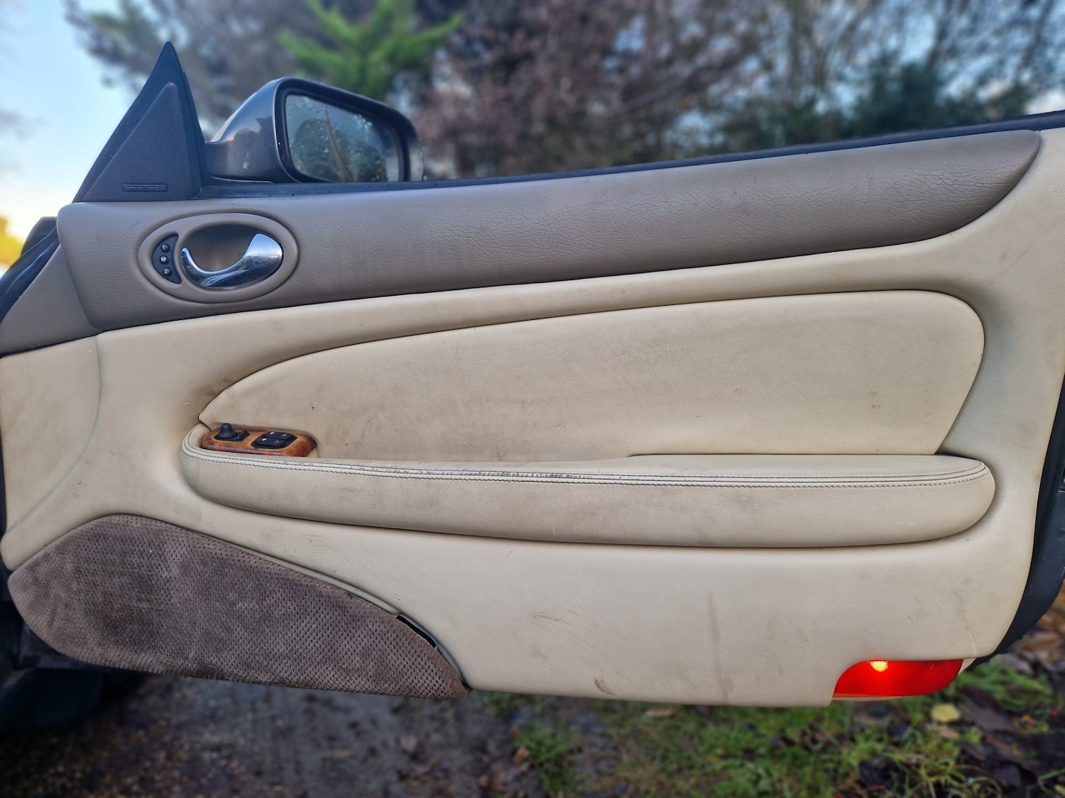 Used Jaguar XK8 1997 for sale - 76908200: Photo 43