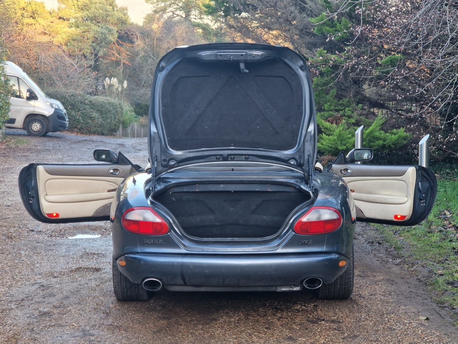 Used Jaguar XK8 1997 for sale - 76908200: Photo 47