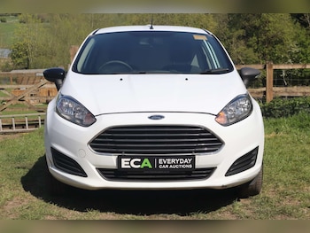 Used Ford Fiesta 2015 for sale - 78328569: Photo