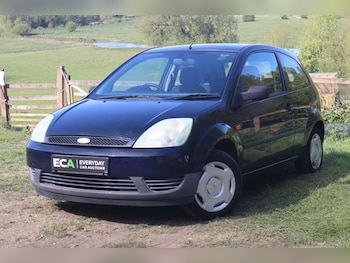 Used Ford Fiesta 2004 for sale - 78426667: Photo