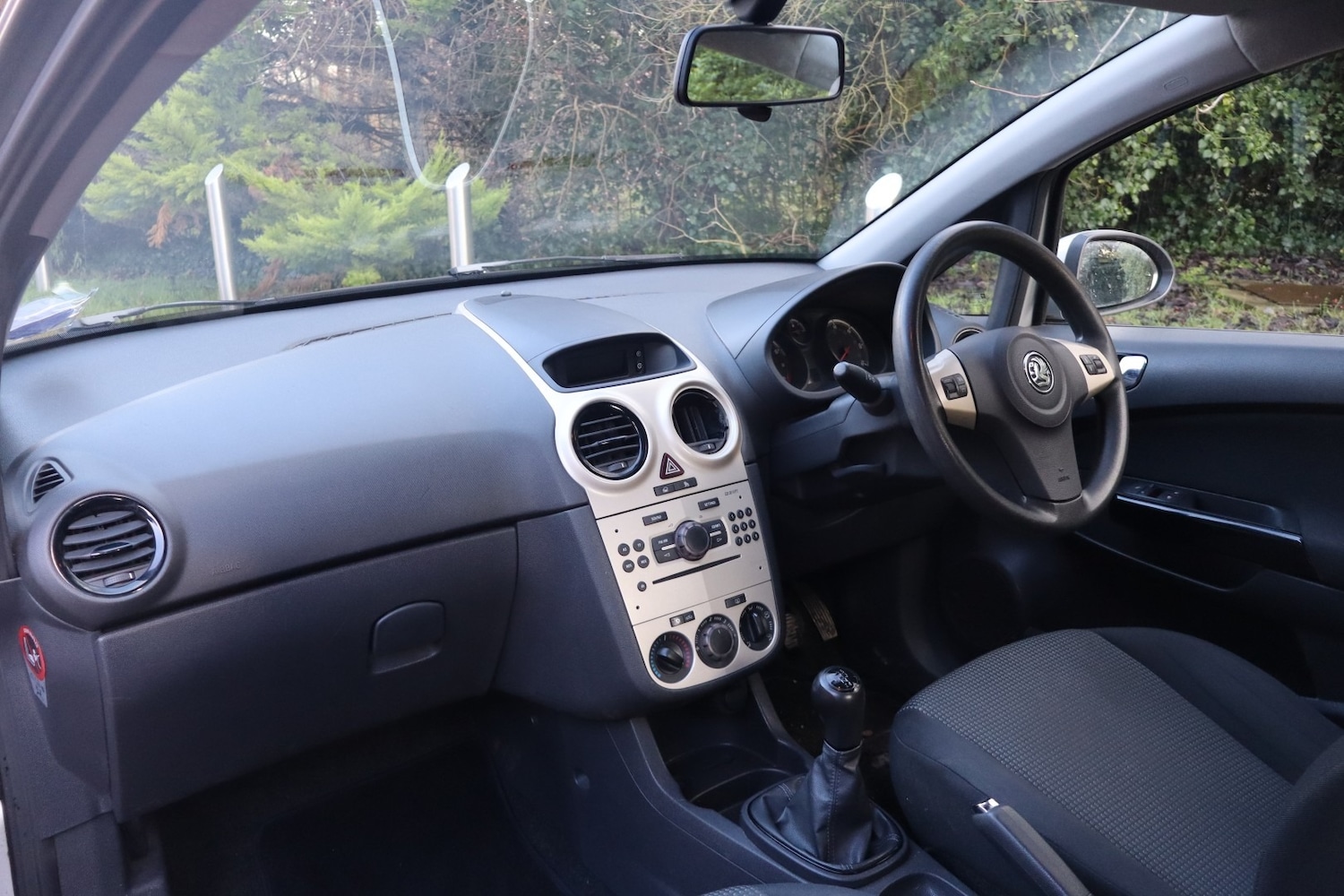 Used Vauxhall Corsa 2009 for sale - 77224872: Photo 16