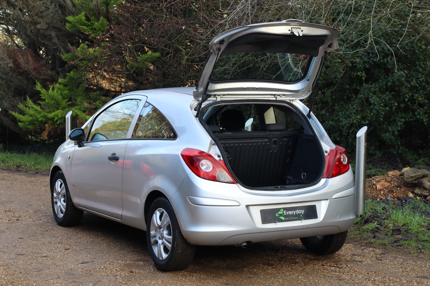 Used Vauxhall Corsa 2009 for sale - 77224872: Photo 23
