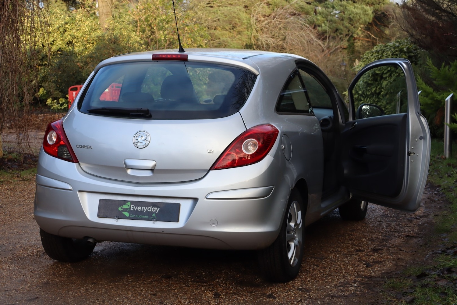 Used Vauxhall Corsa 2009 for sale - 77224872: Photo 24