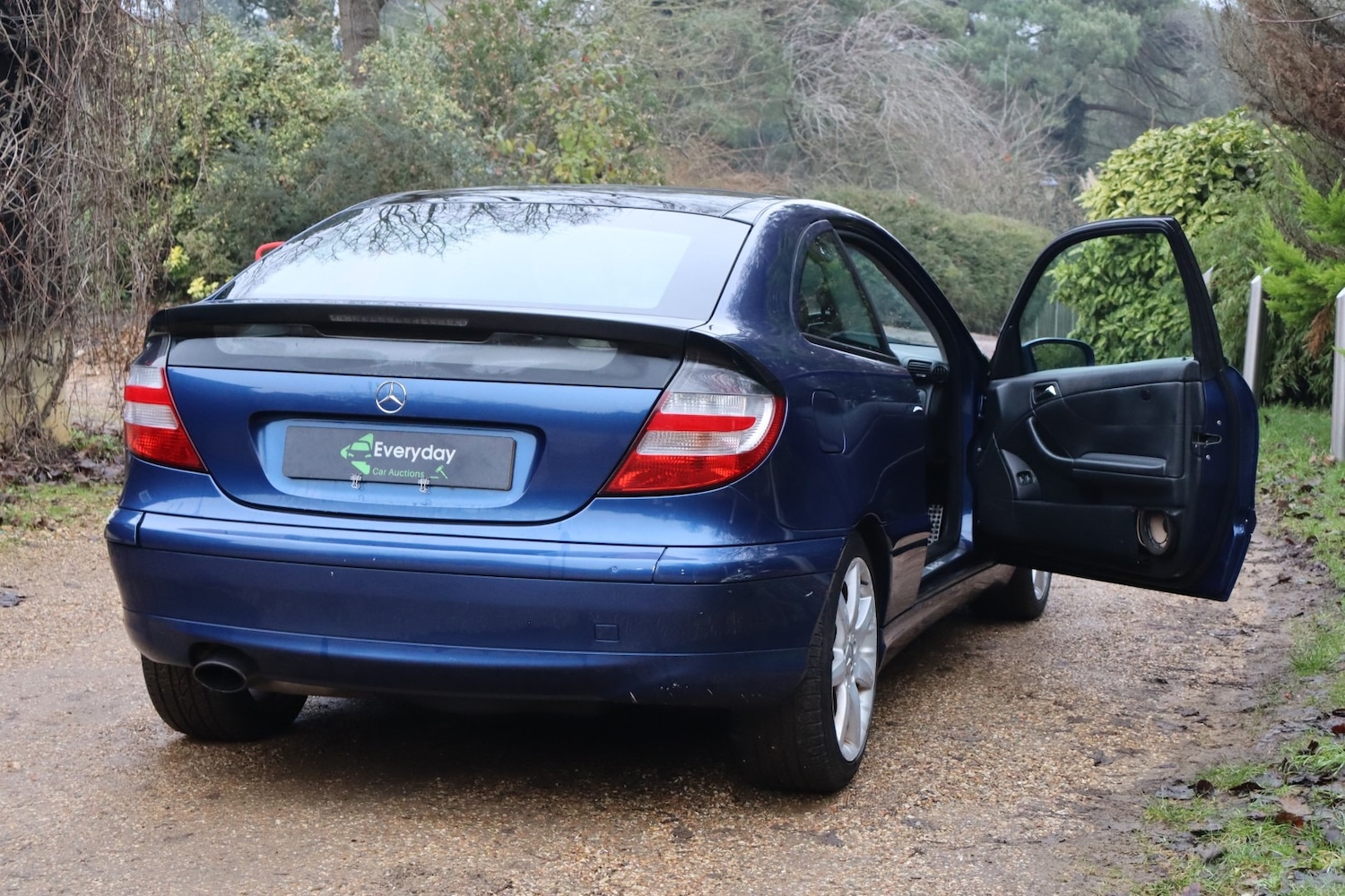 Used Mercedes-Benz C Class 2005 for sale - 77245323: Photo 11