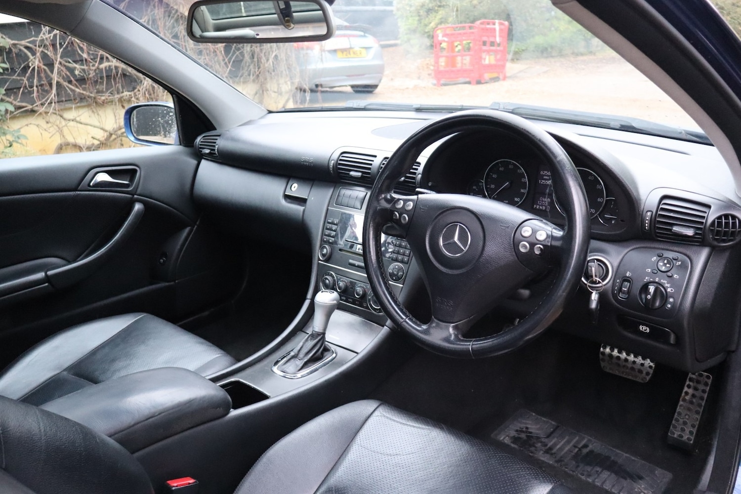 Used Mercedes-Benz C Class 2005 for sale - 77245323: Photo 16