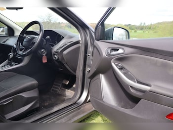 Used Ford Focus 2017 for sale - 78272828: Photo