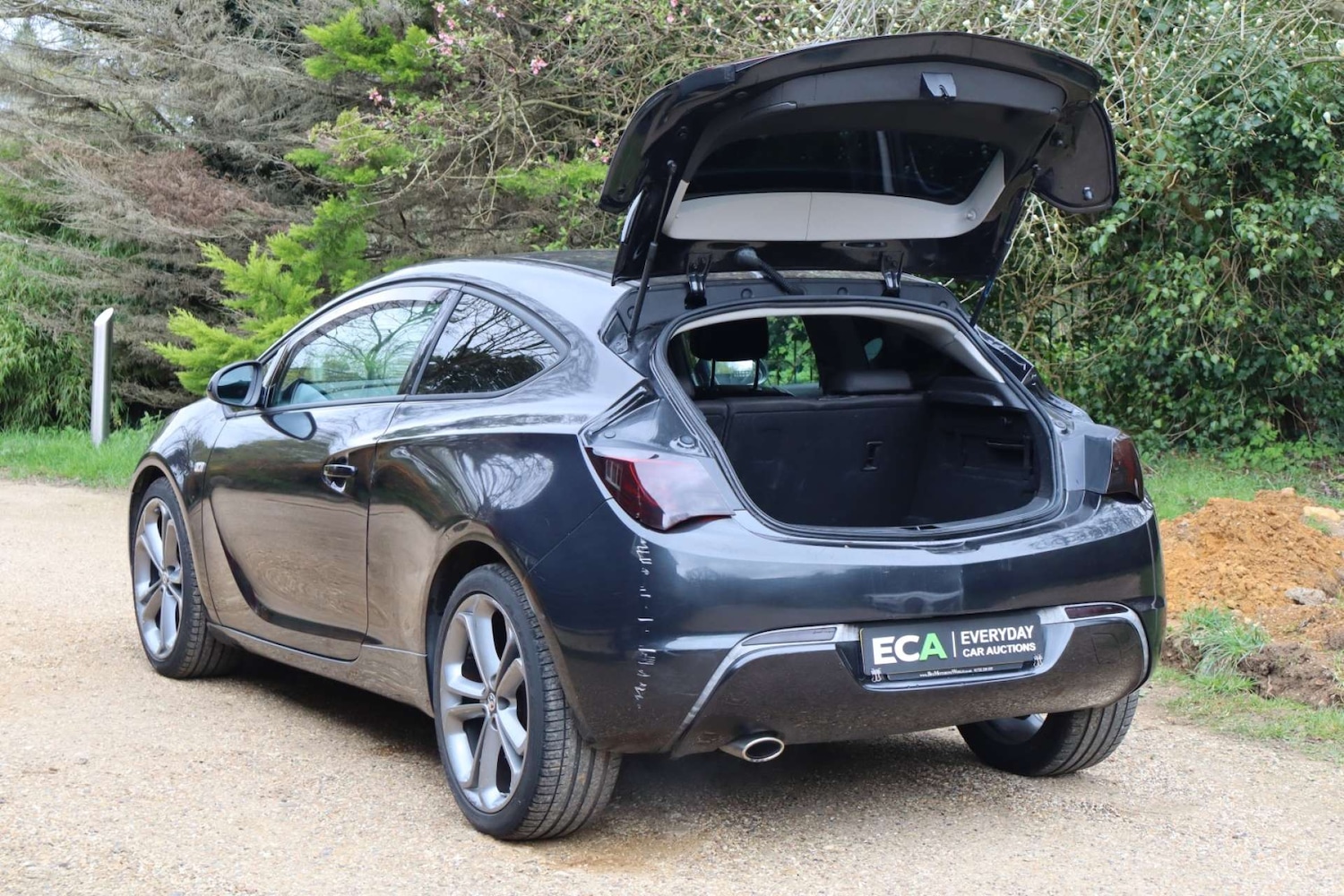 Used Vauxhall Astra GTC 2014 for sale - 78080734: Photo 32