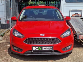 Used Ford Focus 2015 for sale - 78975492: Photo