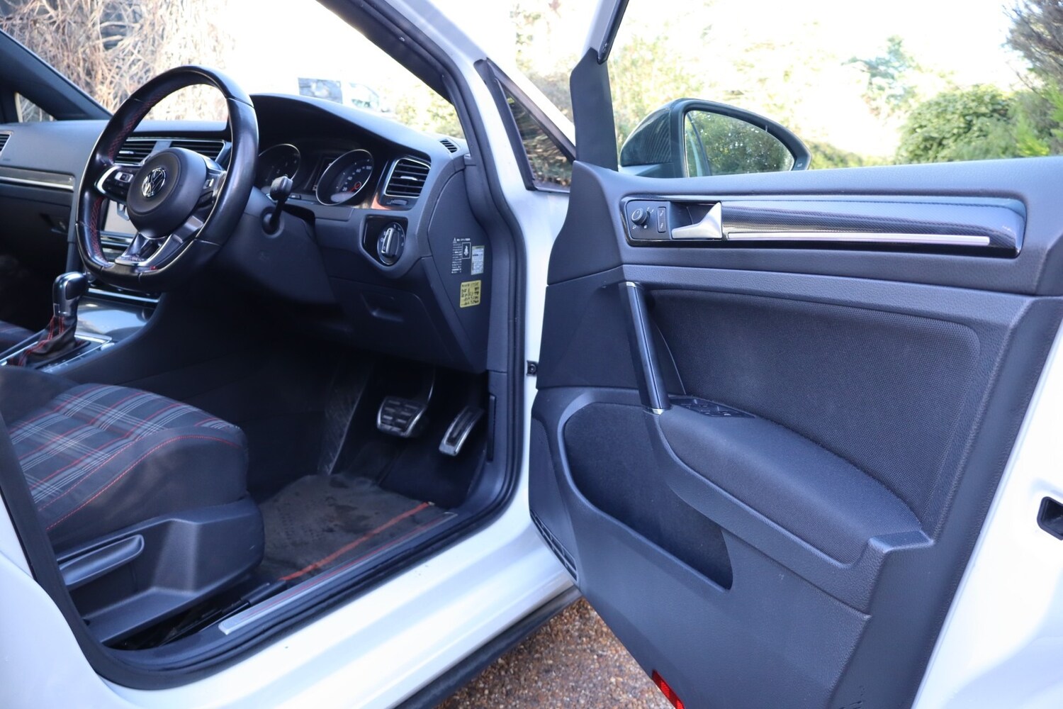 Used Volkswagen Golf 2014 for sale - 77555629: Photo 21