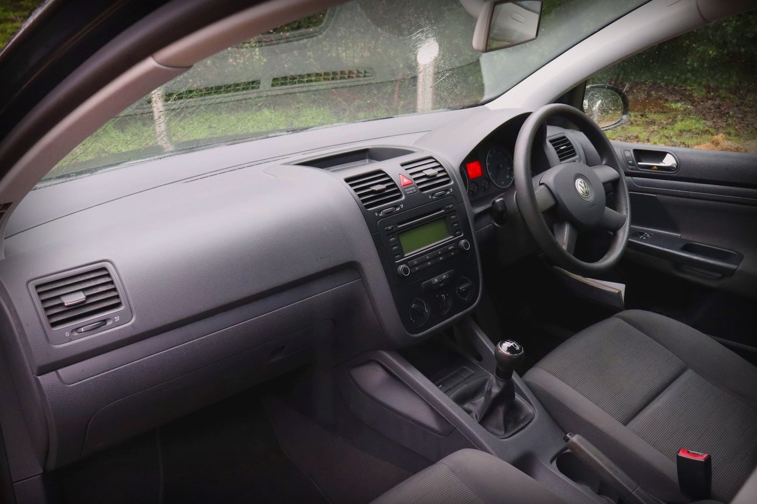 Used Volkswagen Golf 2004 for sale - 77149640: Photo 3