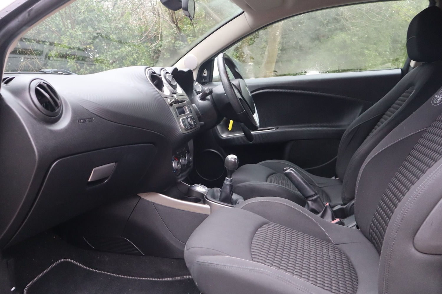 Used Alfa Romeo MiTo 2010 for sale - 77474878: Photo 13