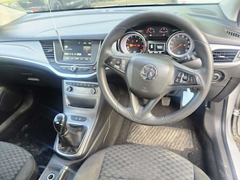 Used Vauxhall Astra 2016 for sale - 78583550: Photo