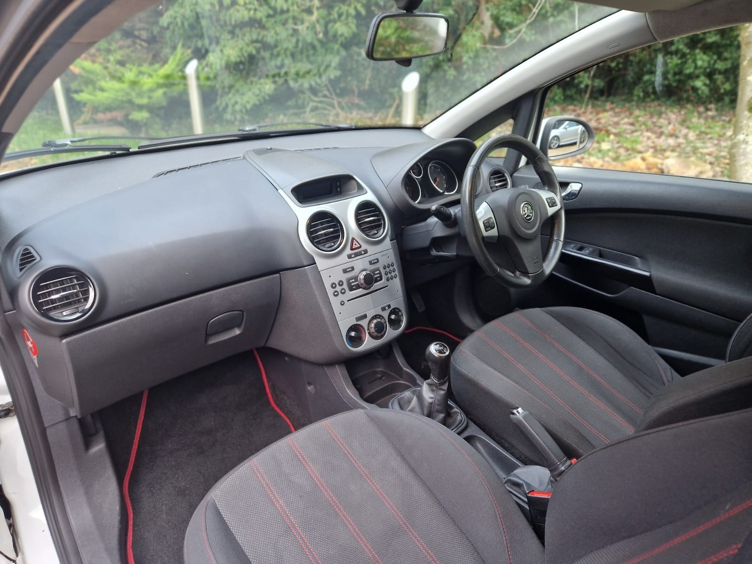 Used Vauxhall Corsa 2010 for sale - 76541483: Photo 15