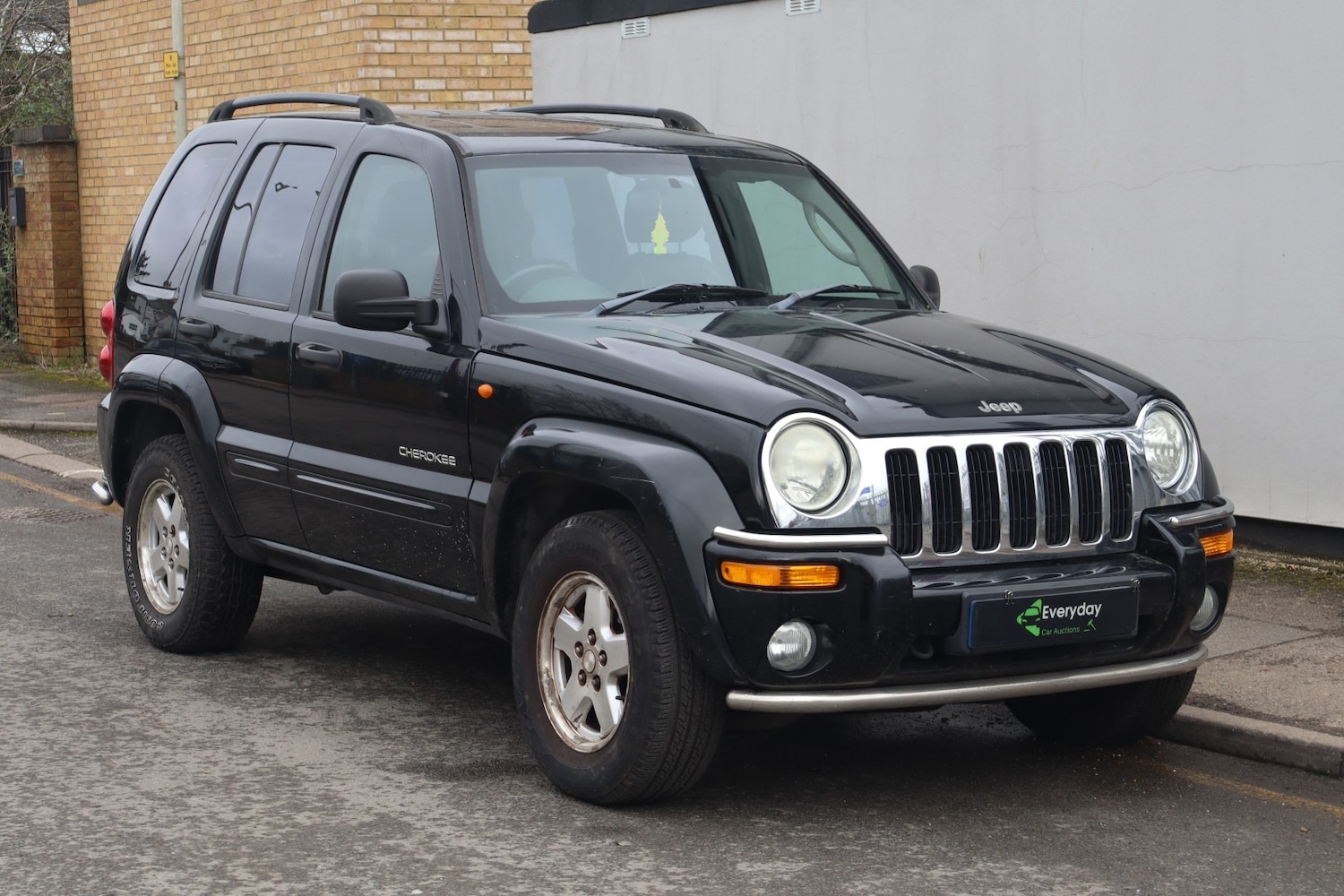Used Jeep Cherokee 2004 for sale - 77650095: Photo 11