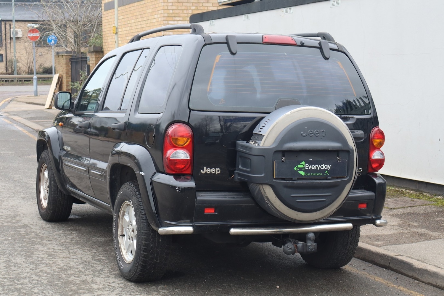 Used Jeep Cherokee 2004 for sale - 77650095: Photo 15