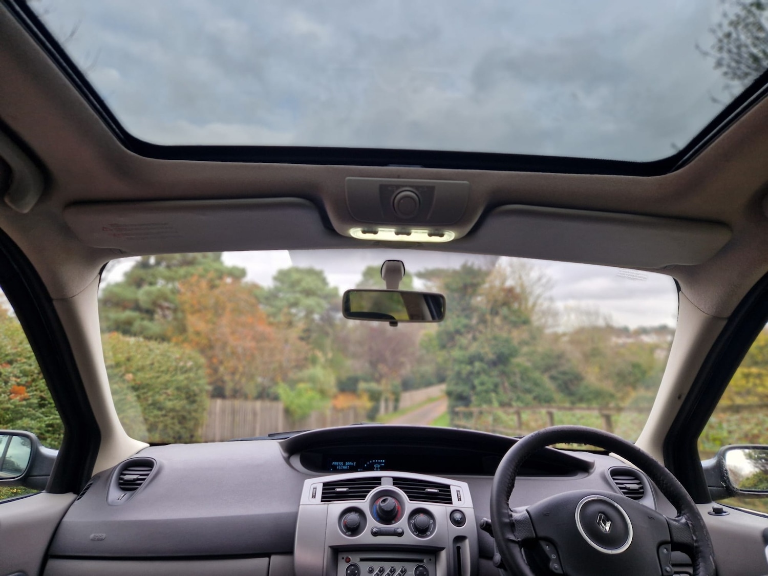 Used Renault Scenic 2008 for sale - 76544320: Photo 17