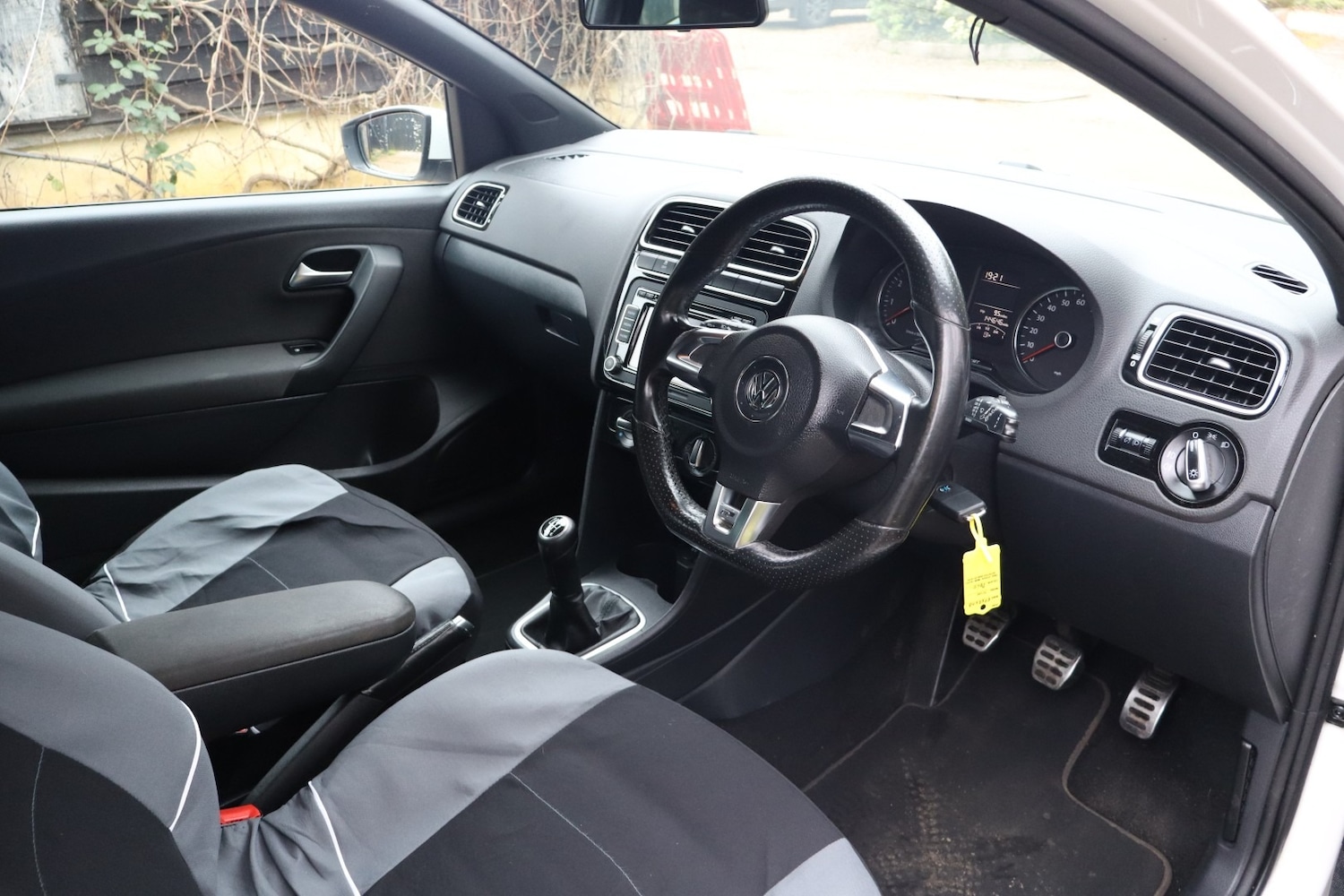 Used Volkswagen Polo 2012 for sale - 77775113: Photo 16