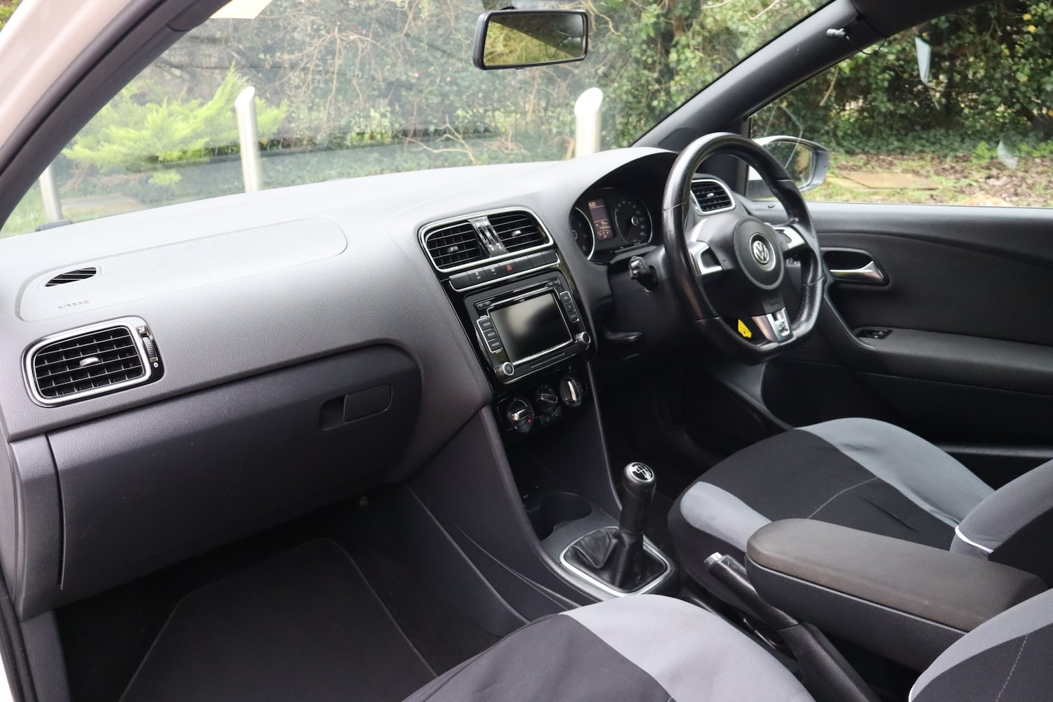 Used Volkswagen Polo 2012 for sale - 77775113: Photo 4