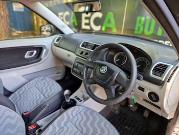 Used Skoda Fabia 2009 for sale - 78950816: Photo