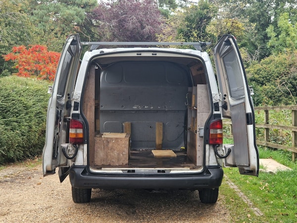 Used Volkswagen Transporter 2005 for sale - 76288517: Photo 13
