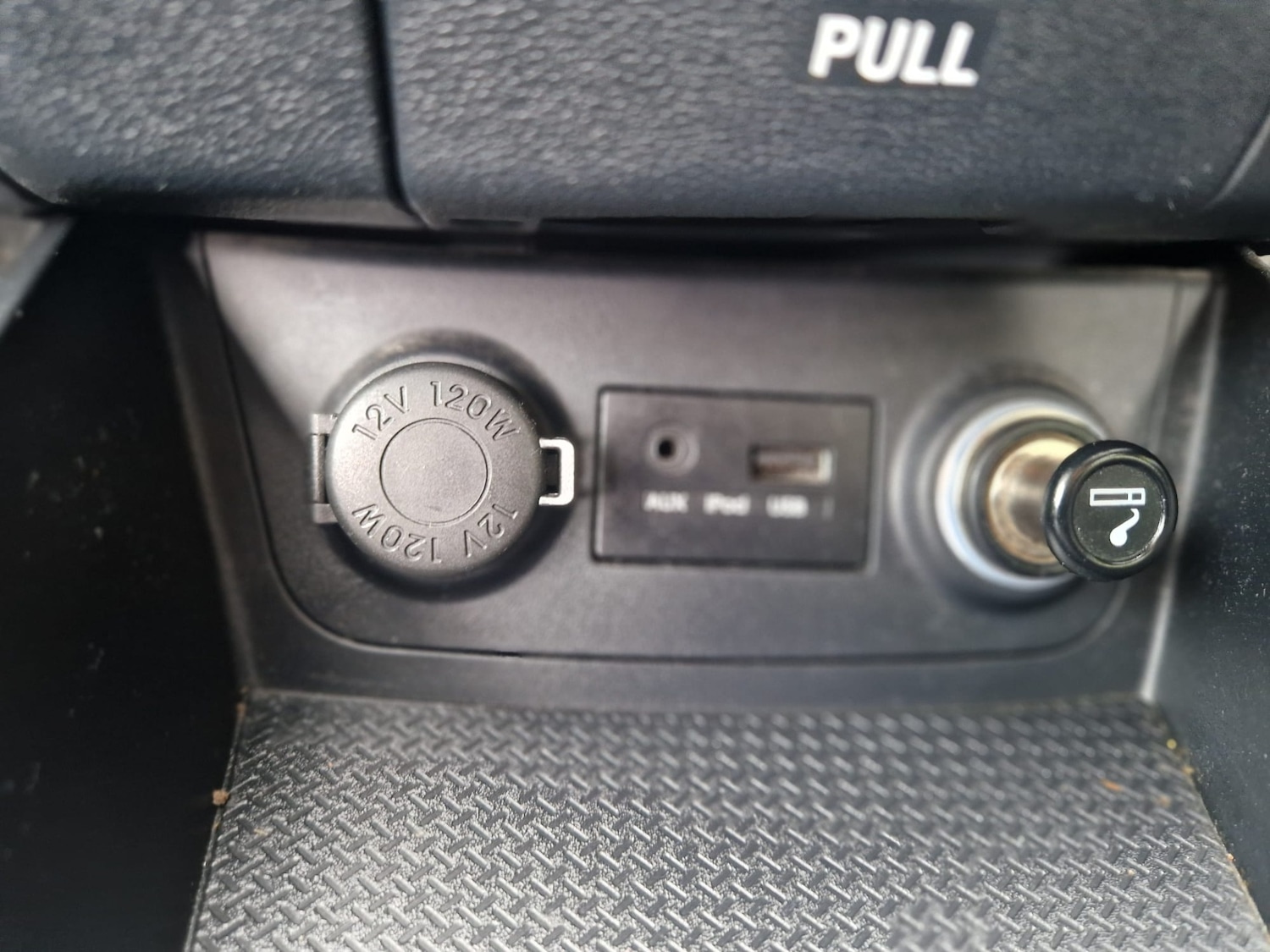 Used Hyundai i30 2010 for sale - 76330196: Photo 15