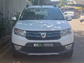 Used Dacia Sandero Stepway 2016 for sale - 78700847: Photo