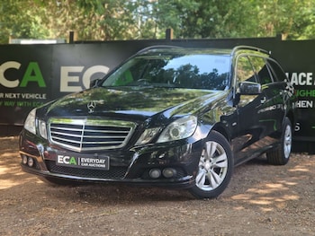 Used Mercedes-Benz E Class 2010 for sale - 78722185: Photo