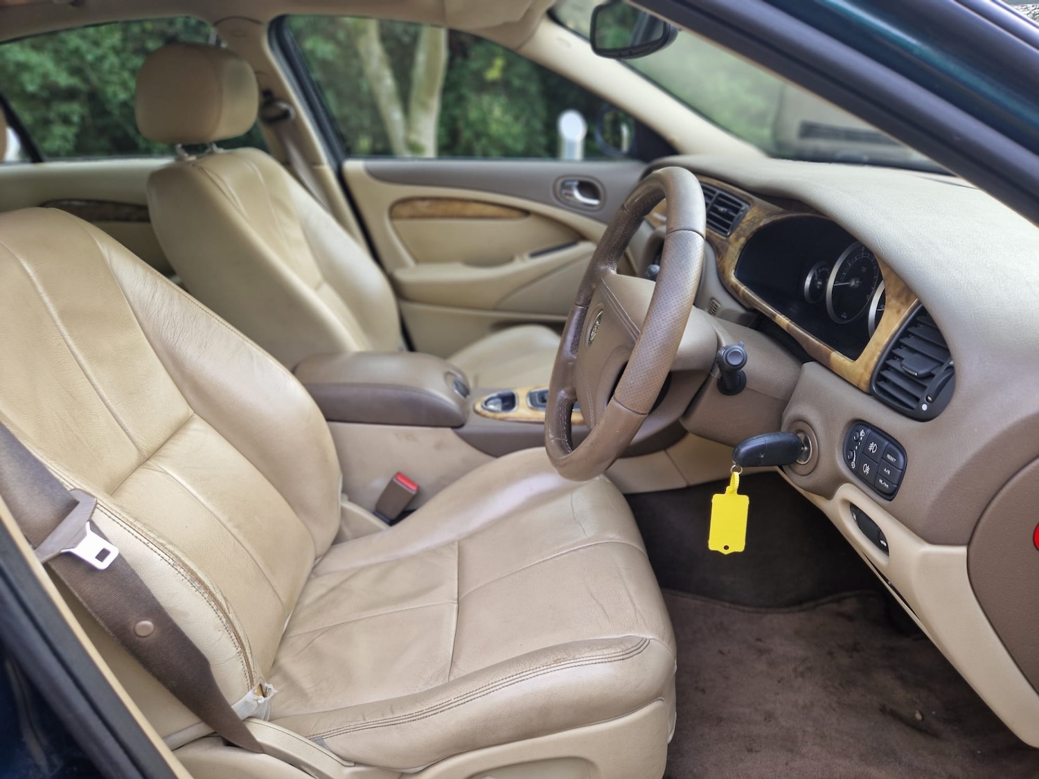 Used Jaguar S-Type 2005 for sale - 76556791: Photo 10