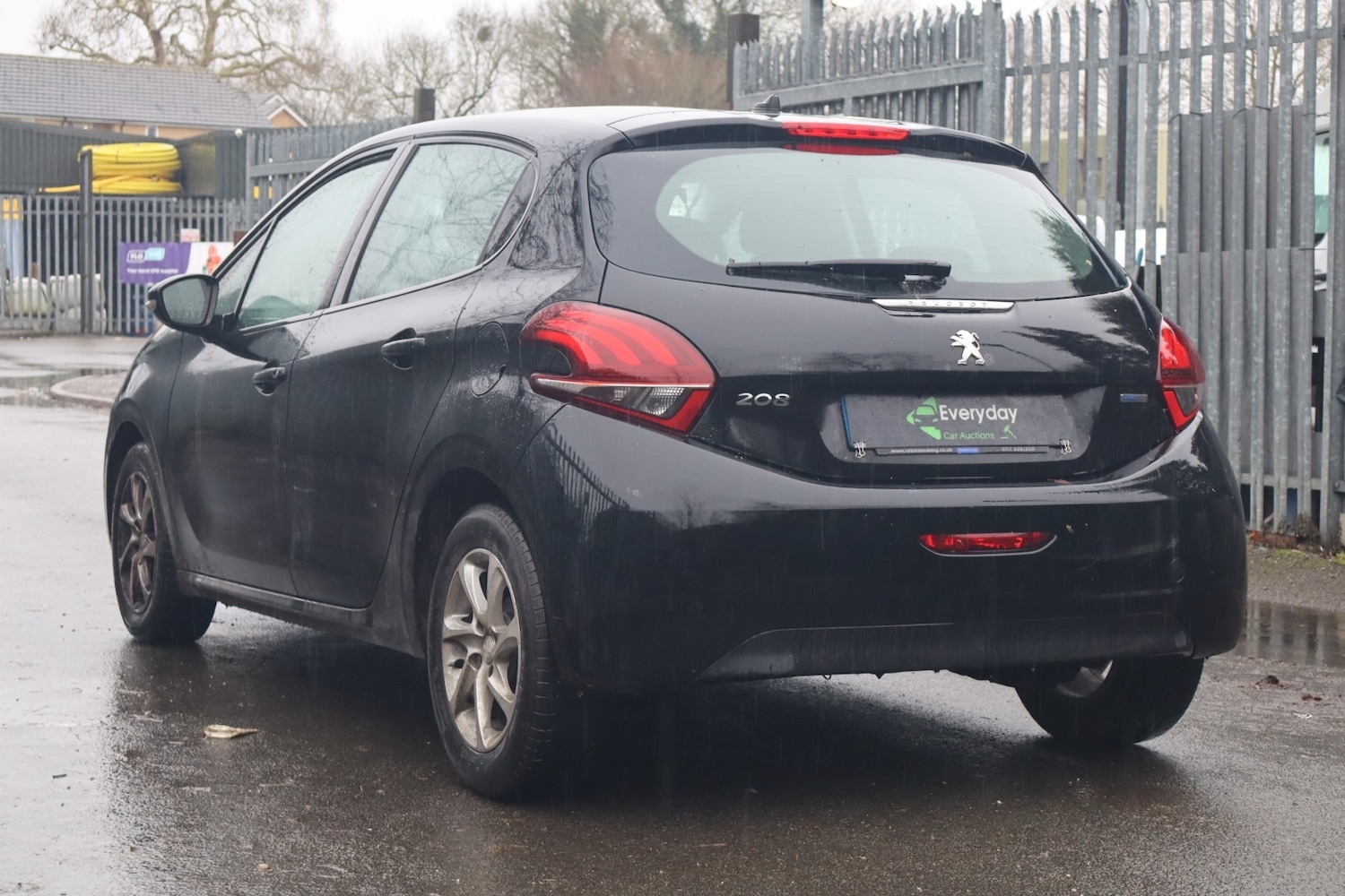 Used Peugeot 208 2017 for sale - 77208612: Photo 15