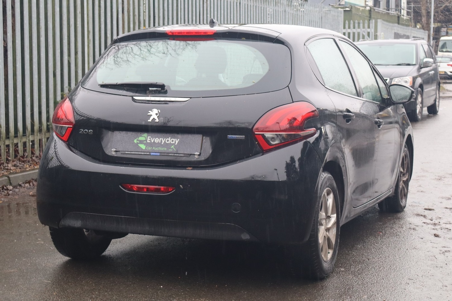 Used Peugeot 208 2017 for sale - 77208612: Photo 16
