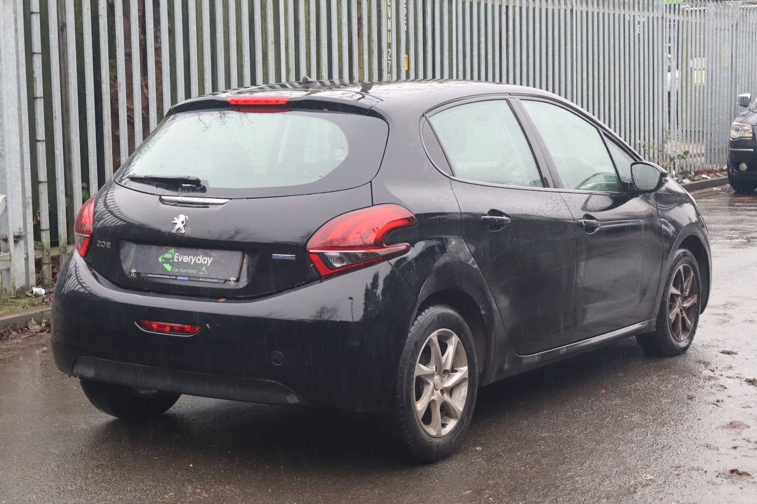 Used Peugeot 208 2017 for sale - 77208612: Photo 5