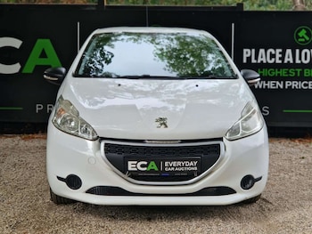 Used Peugeot 208 2014 for sale - 79537902: Photo