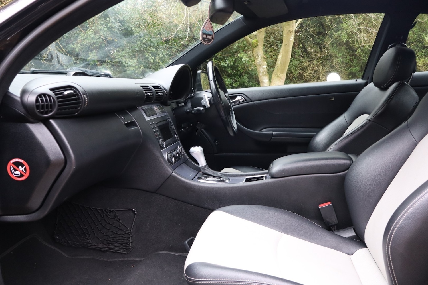 Used Mercedes-Benz CLC Class 2010 for sale - 77688957: Photo 16