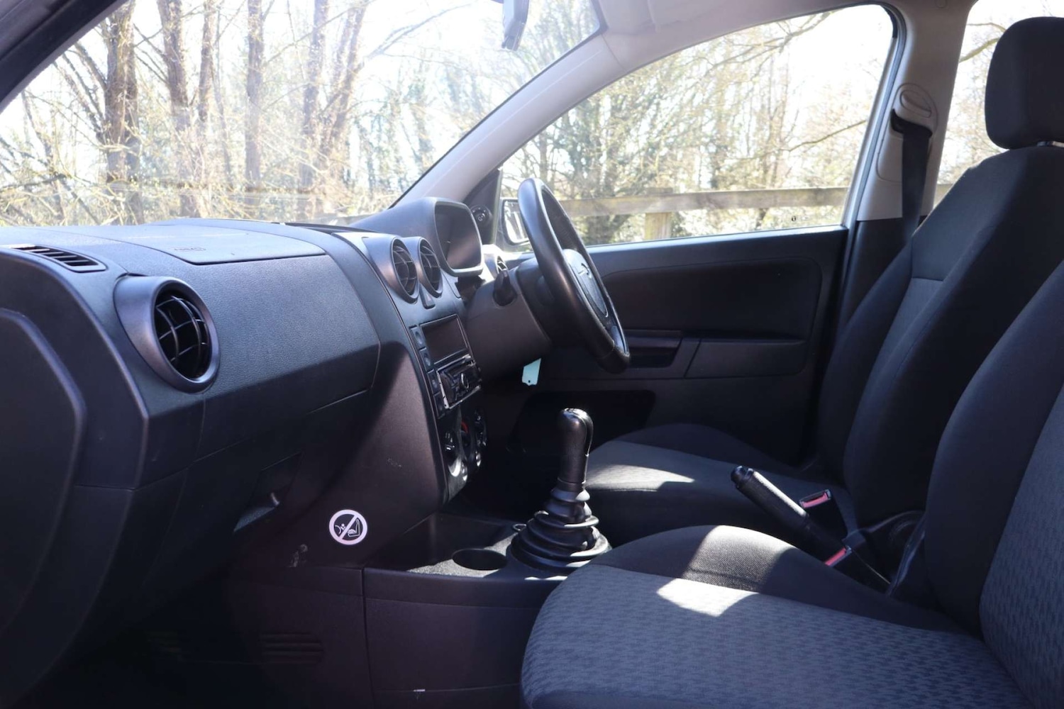 Used Ford Fusion 2004 for sale - 78026349: Photo 21