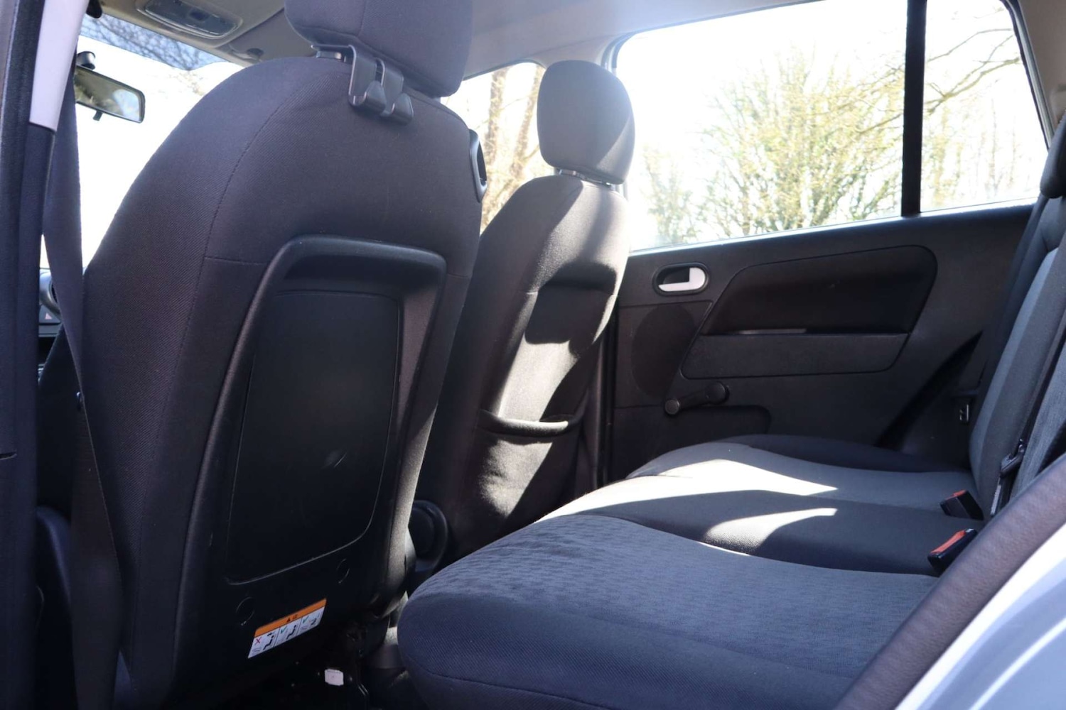 Used Ford Fusion 2004 for sale - 78026349: Photo 28