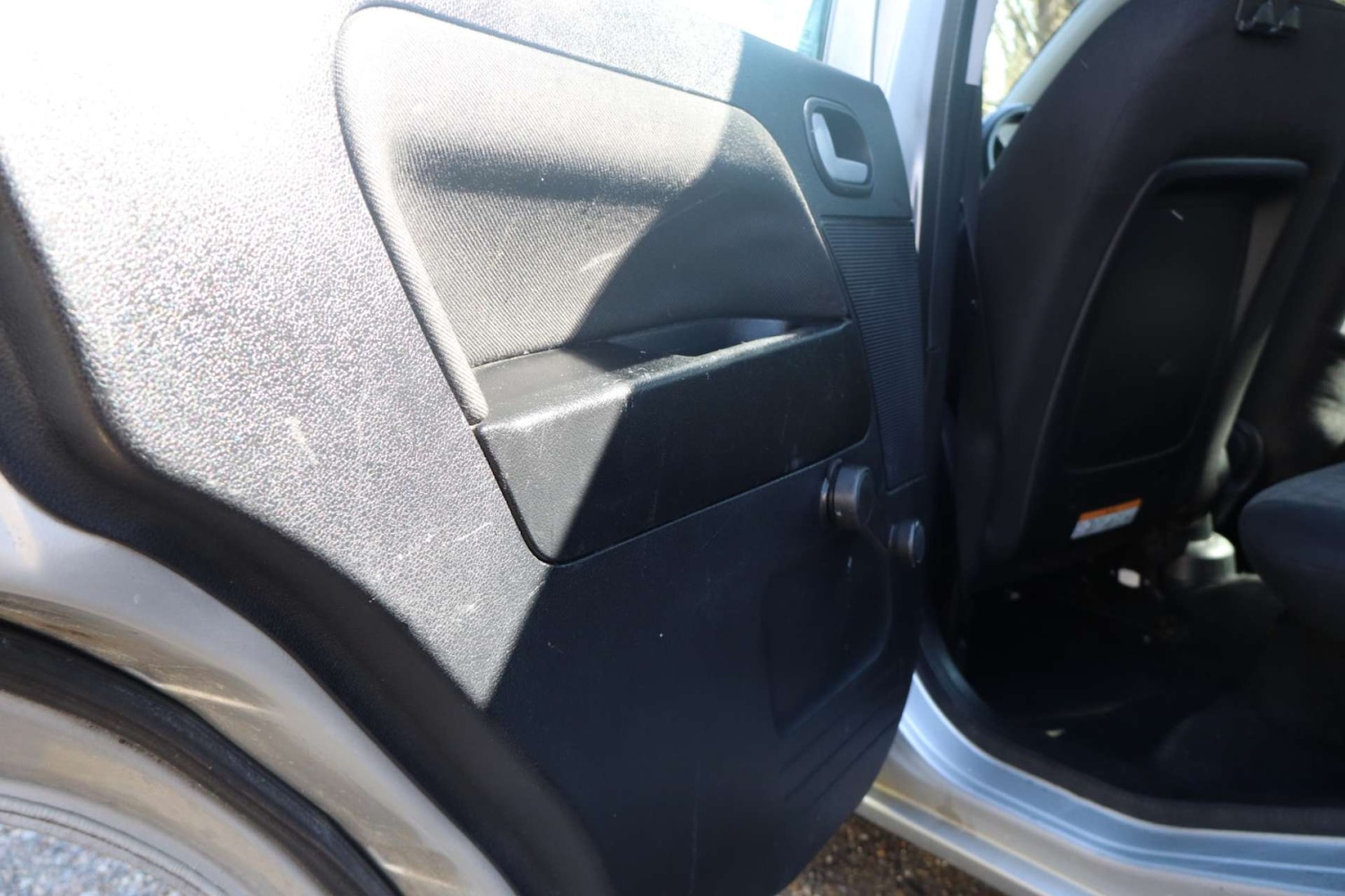 Used Ford Fusion 2004 for sale - 78026349: Photo 29