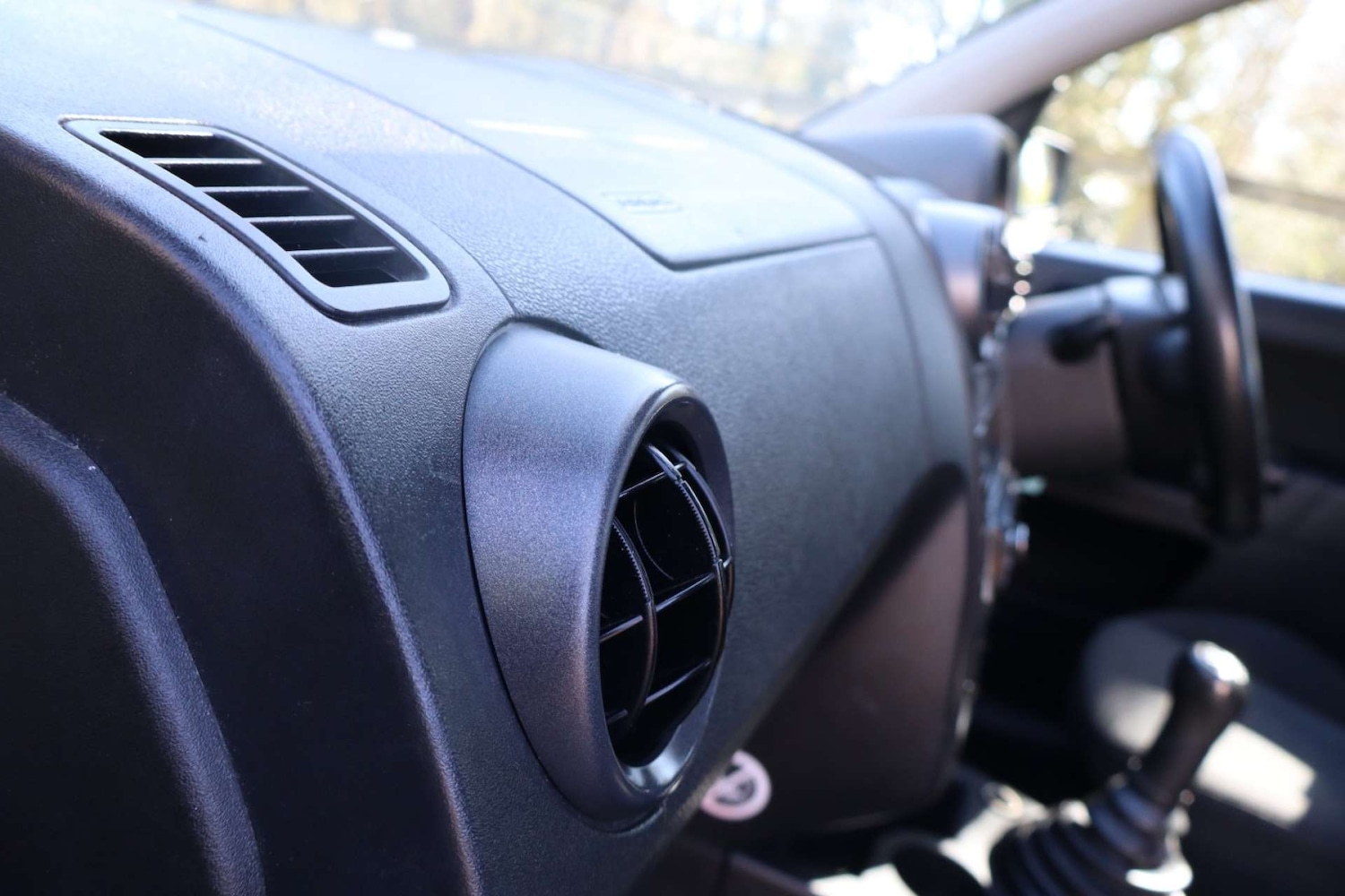 Used Ford Fusion 2004 for sale - 78026349: Photo 46