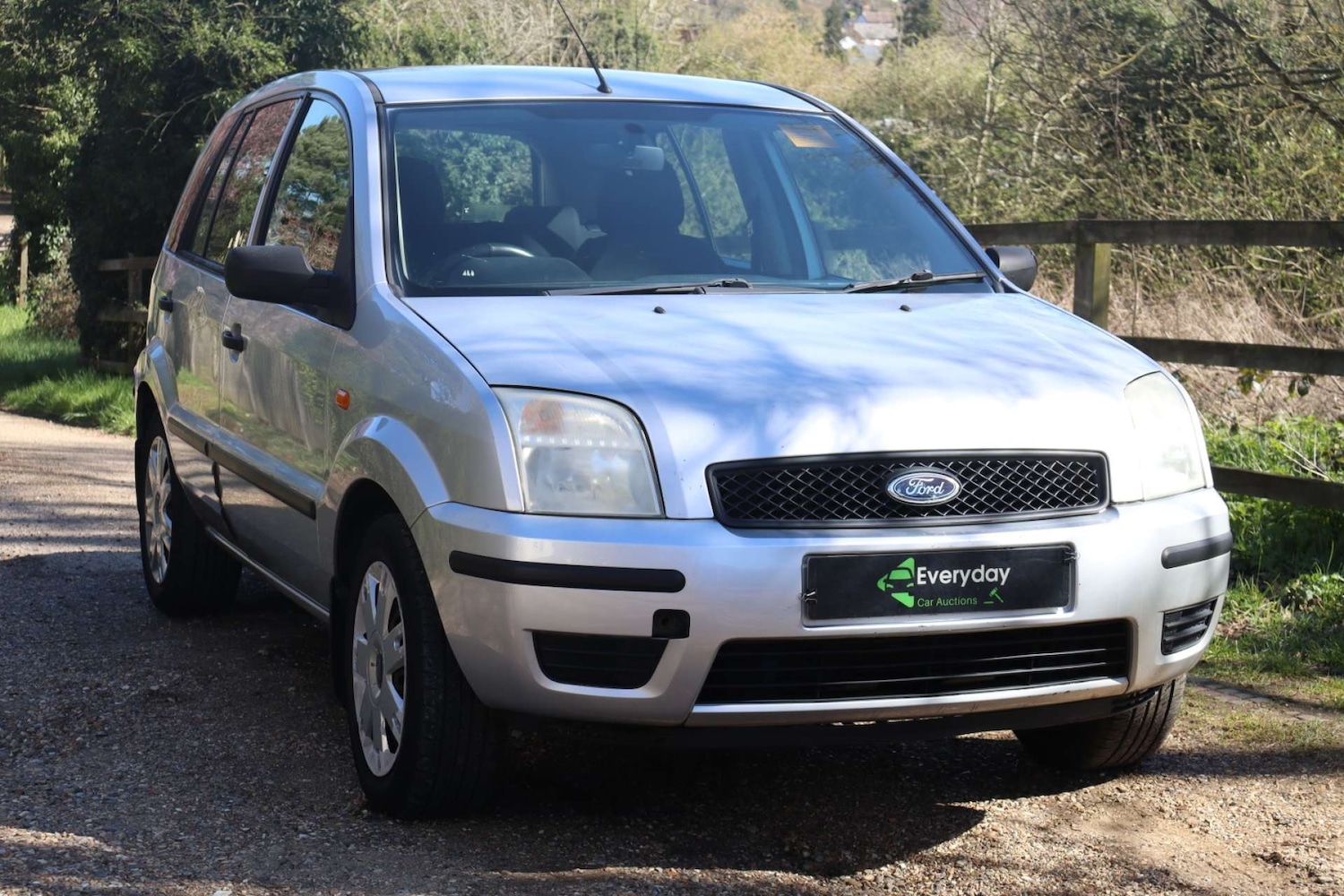 Used Ford Fusion 2004 for sale - 78026349: Photo 8