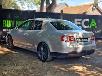 Used Volkswagen Jetta 2010 for sale - 79125080: Photo
