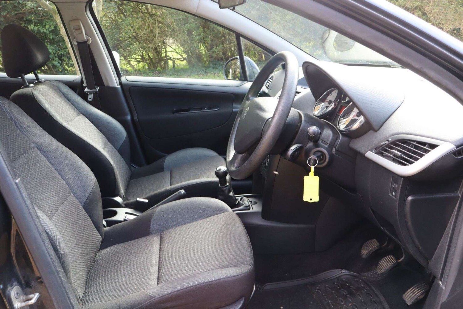 Used Peugeot 207 2009 for sale - 77919014: Photo 17