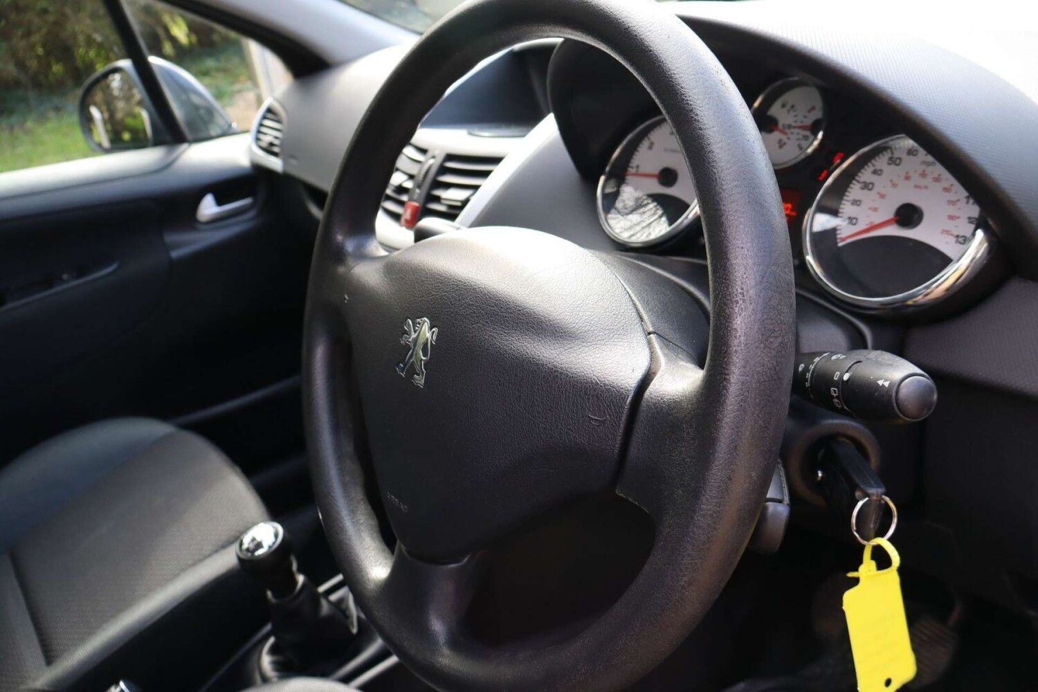 Used Peugeot 207 2009 for sale - 77919014: Photo 33