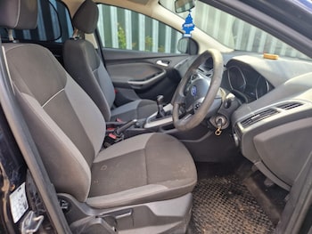 Used Ford Focus 2013 for sale - 76026901: Photo 3