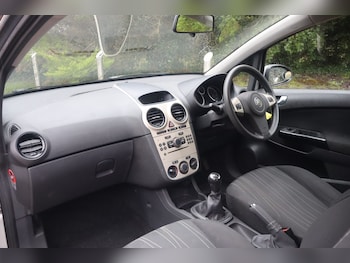 Used Vauxhall Corsa 2008 for sale - 77446239: Photo