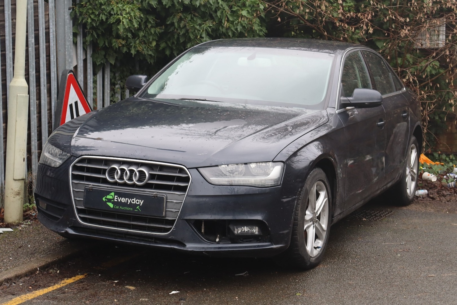 Used Audi A4 2013 for sale - 77283431: Photo 2