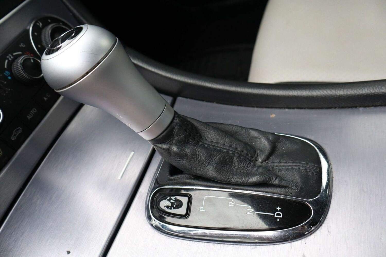 Used Mercedes-Benz CLC Class 2010 for sale - 77910119: Photo 39