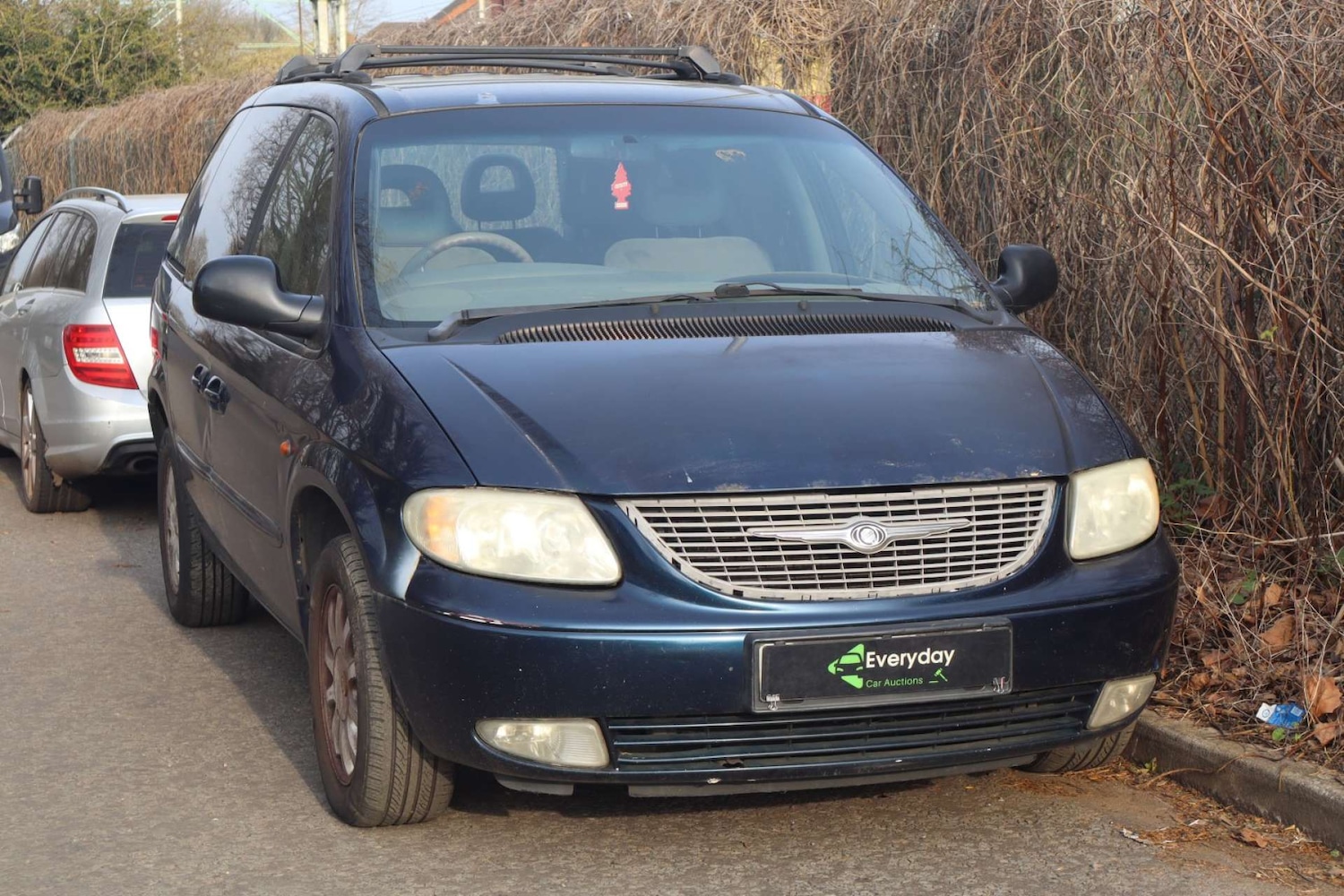Used Chrysler Grand Voyager 2002 for sale - 77967911: Photo 1