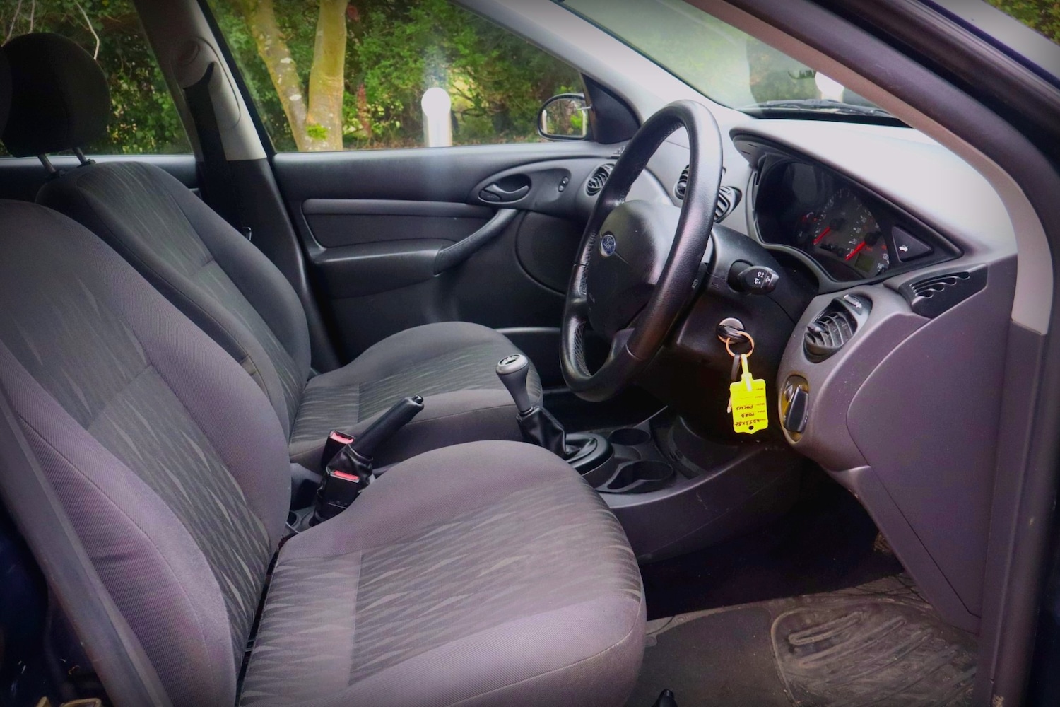 Used Ford Focus 2003 for sale - 77136490: Photo 11