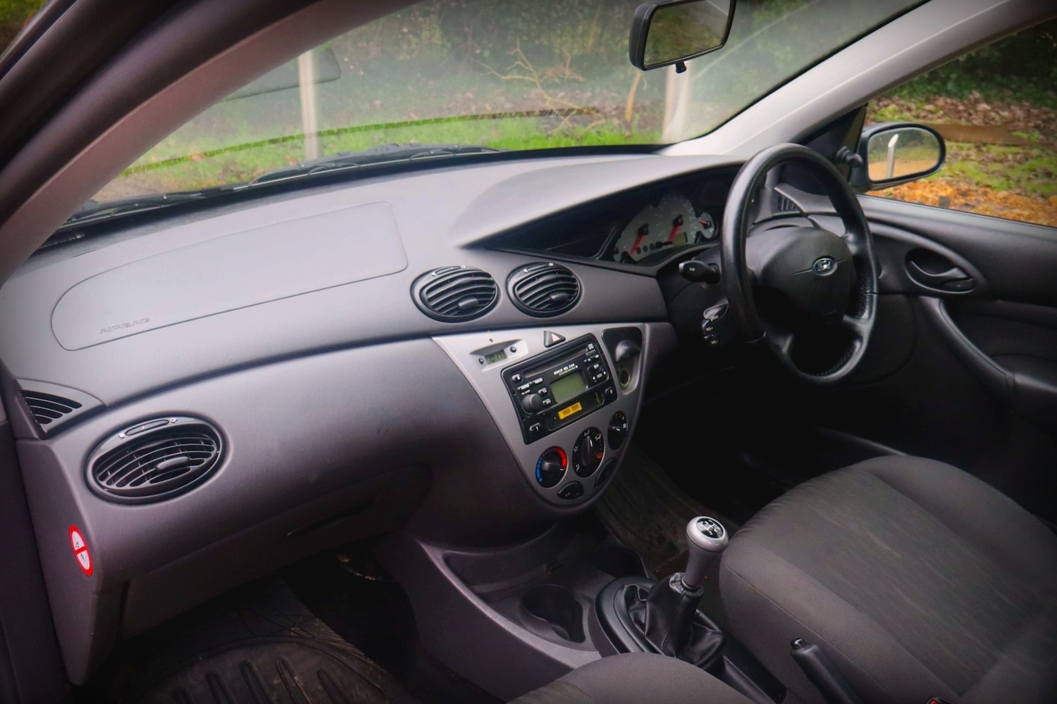 Used Ford Focus 2003 for sale - 77136490: Photo 3