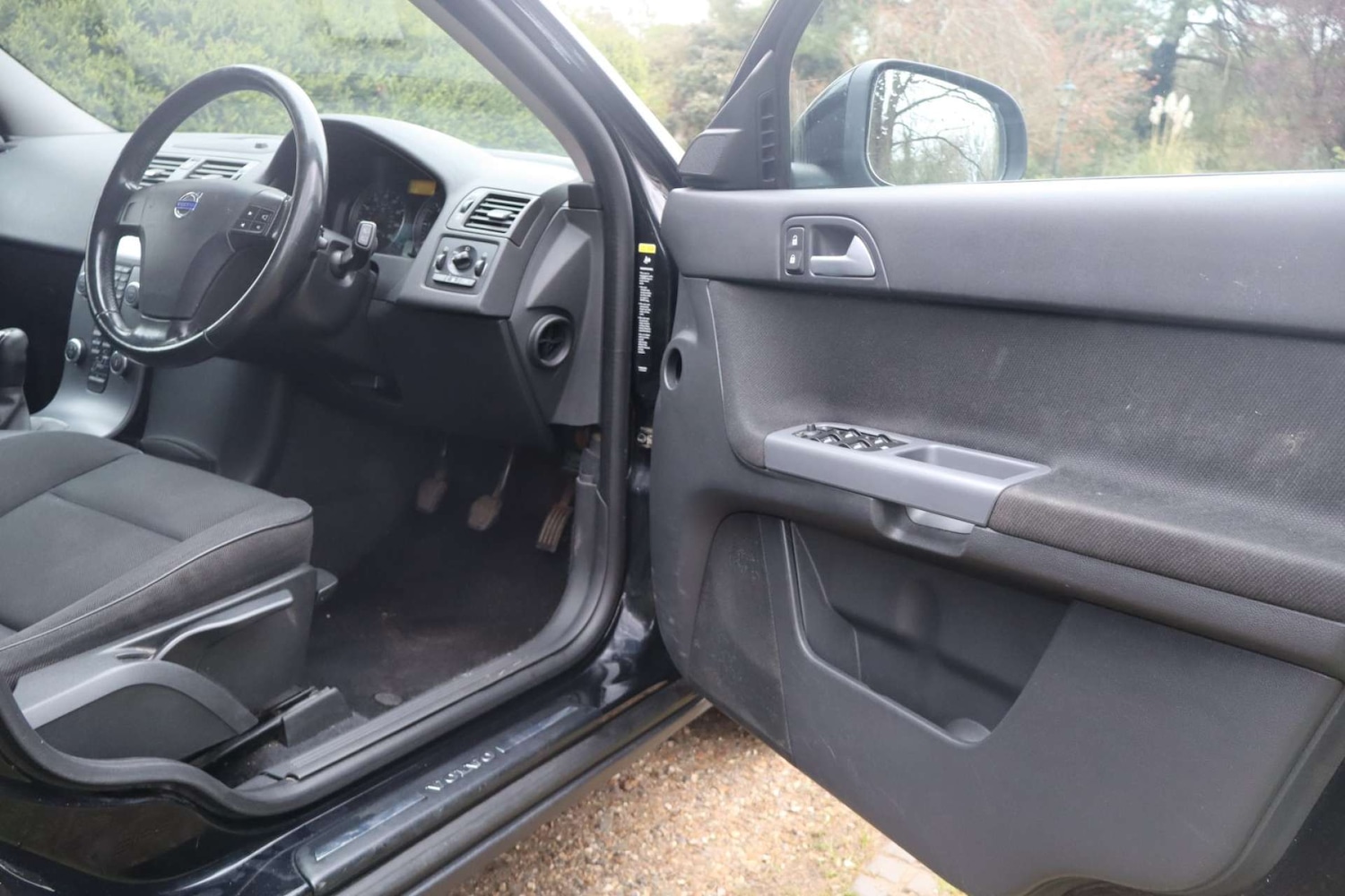 Used Volvo V50 2009 for sale - 78078335: Photo 33